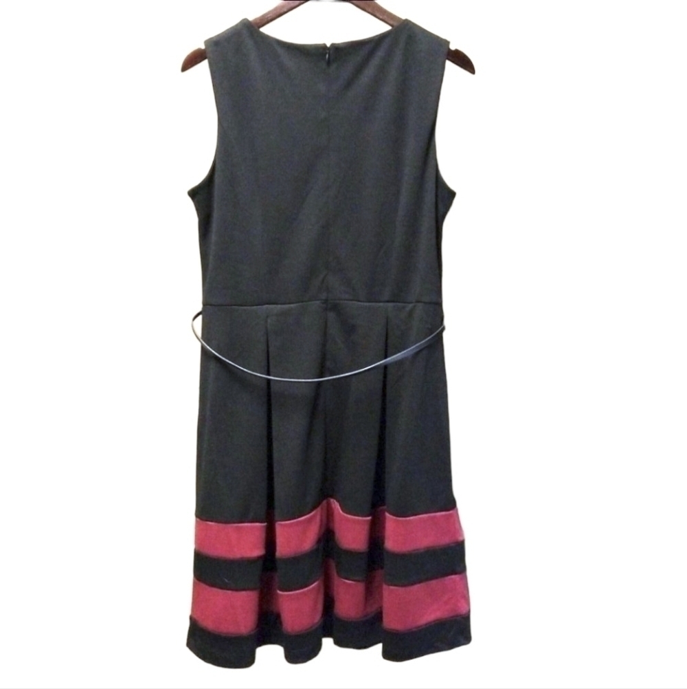 Emma & Michelle Black & Burgundy Dress - Size 10 - Picture 2 of 5